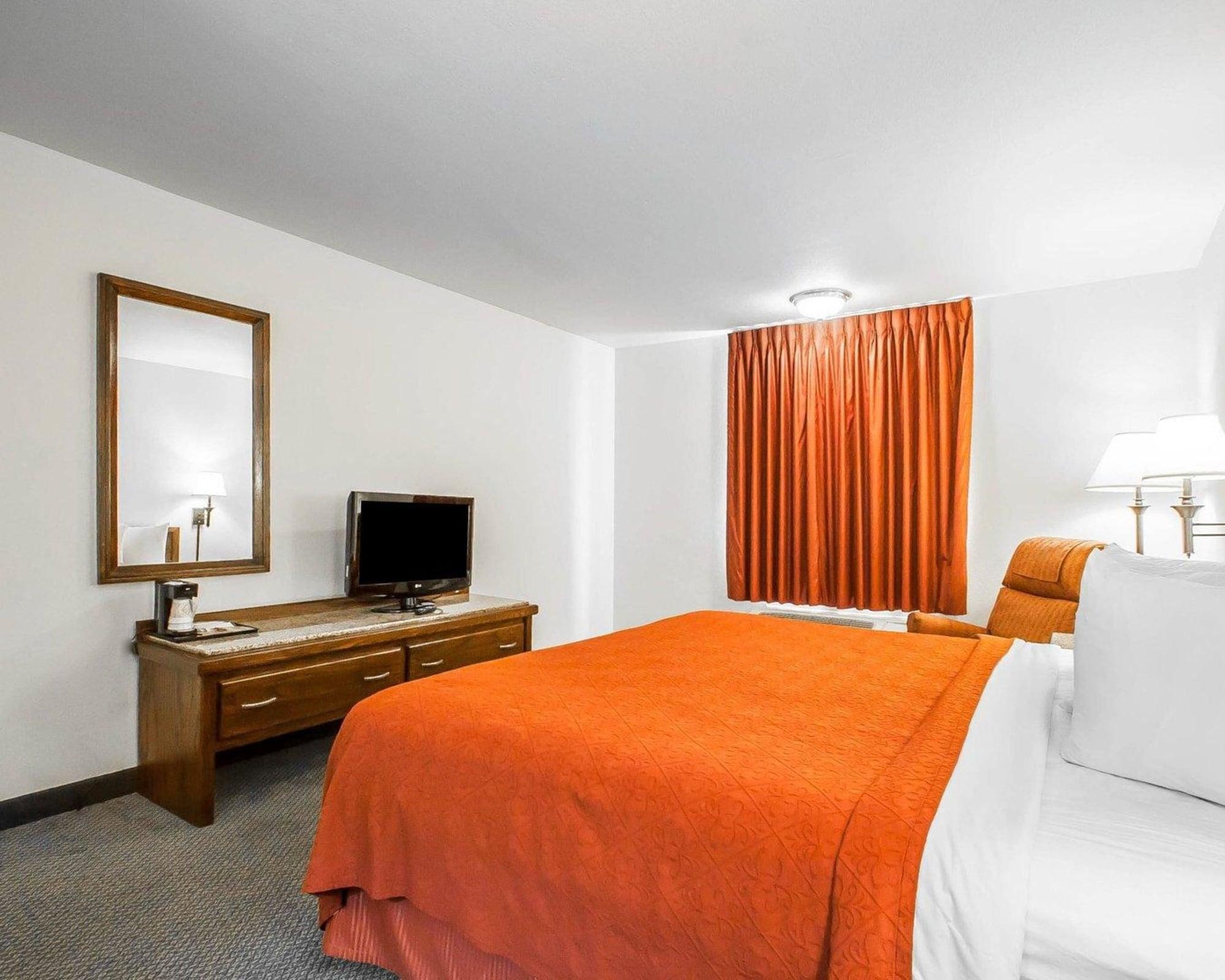 Quality Inn & Suites North Springfield Zewnętrze zdjęcie