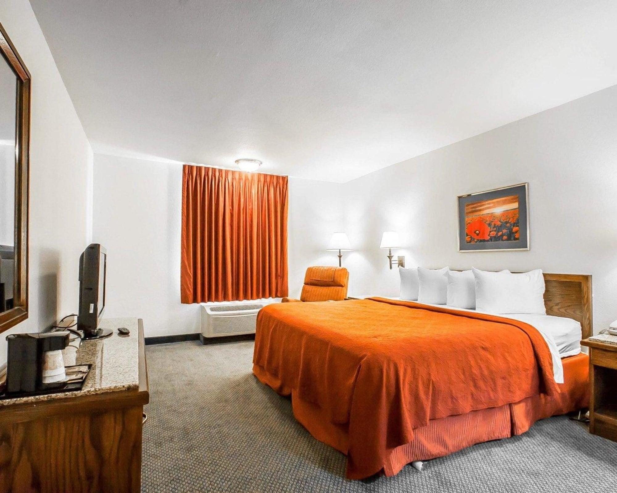 Quality Inn & Suites North Springfield Zewnętrze zdjęcie