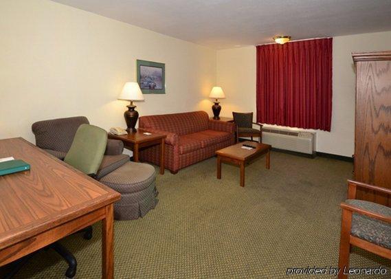 Quality Inn & Suites North Springfield Pokój zdjęcie