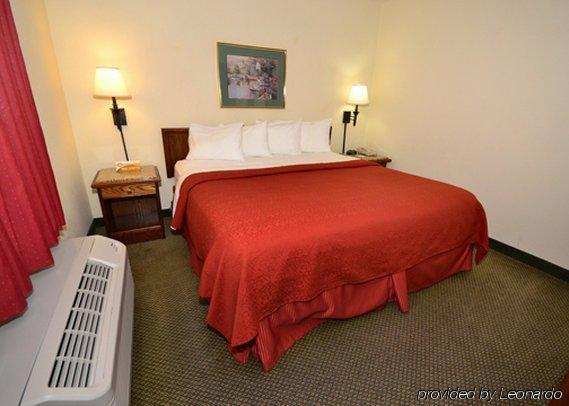 Quality Inn & Suites North Springfield Pokój zdjęcie