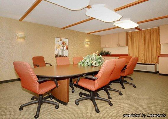 Quality Inn & Suites North Springfield Zaplecze biznesowe zdjęcie