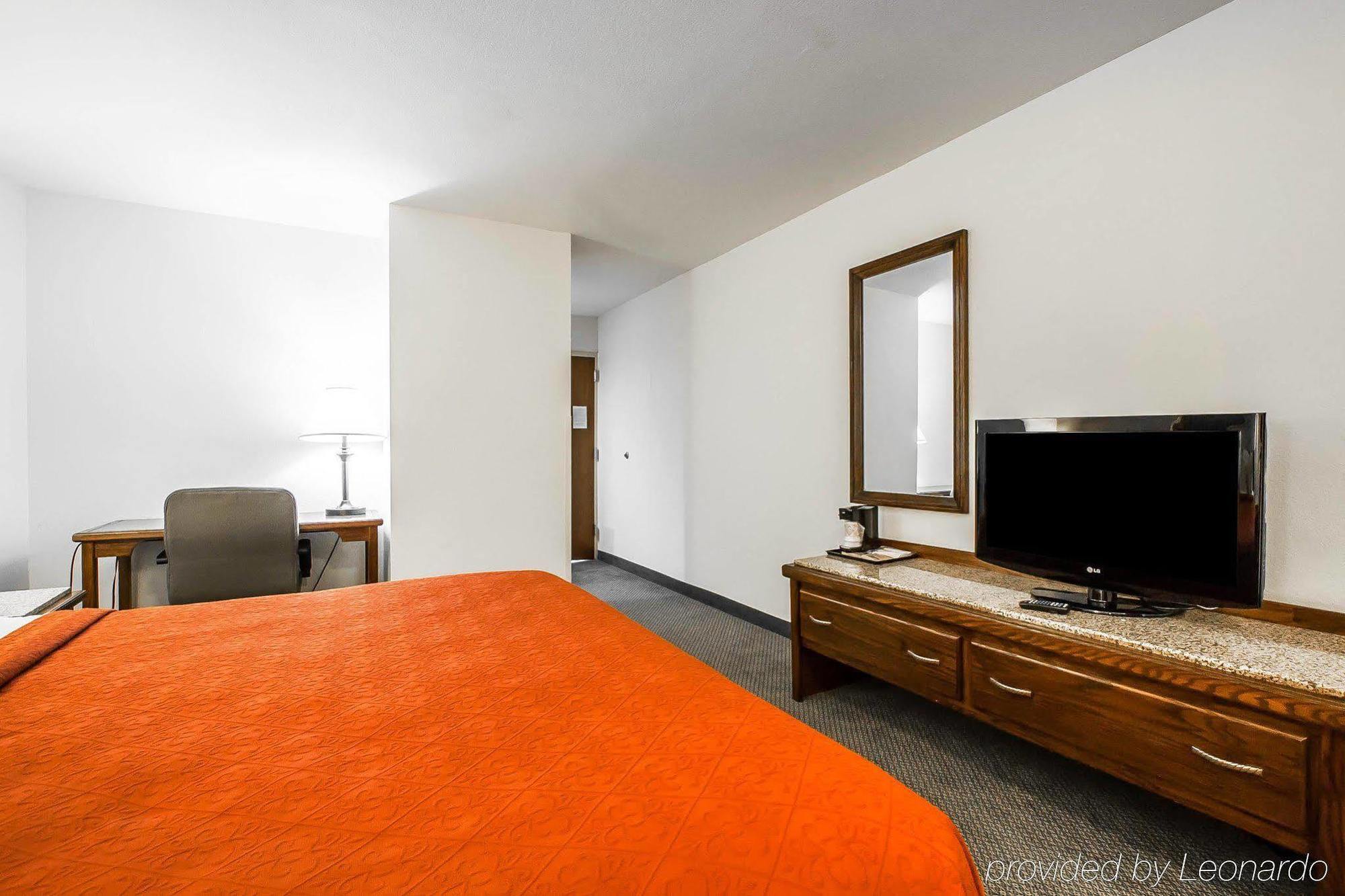 Quality Inn & Suites North Springfield Zewnętrze zdjęcie