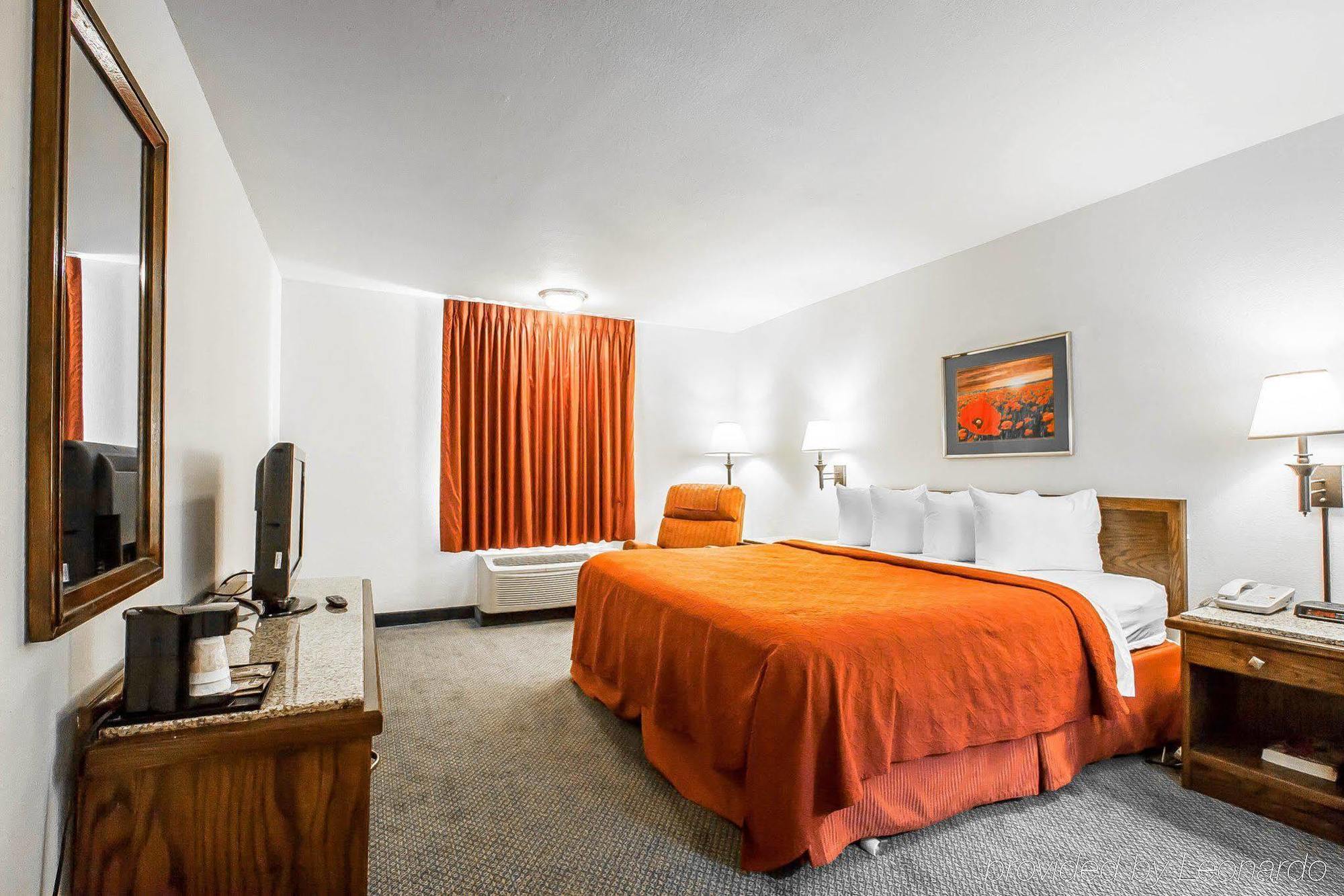 Quality Inn & Suites North Springfield Zewnętrze zdjęcie