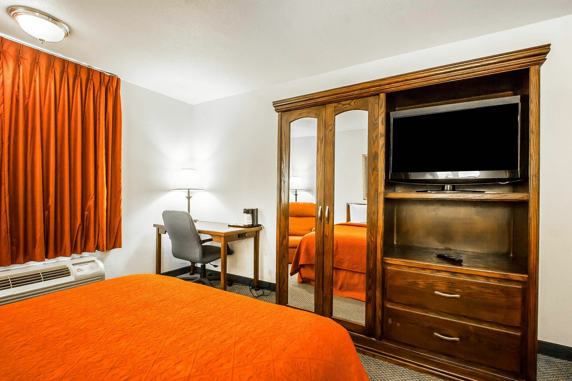 Quality Inn & Suites North Springfield Zewnętrze zdjęcie